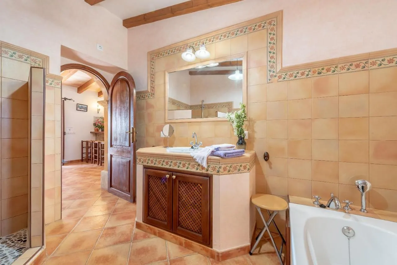 Finca Alla D Alt Arta 0*,